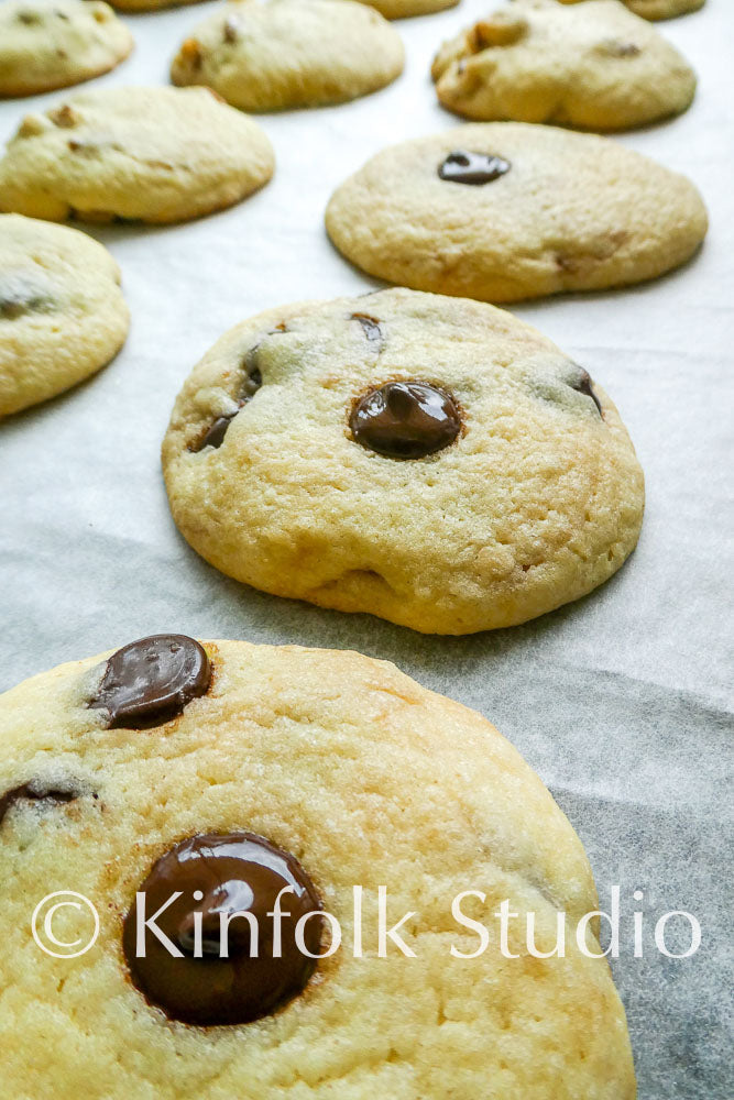 Easy Chocolate Chip Cookies (Semi Exclusive 1 of 3 sets, 37 Images)