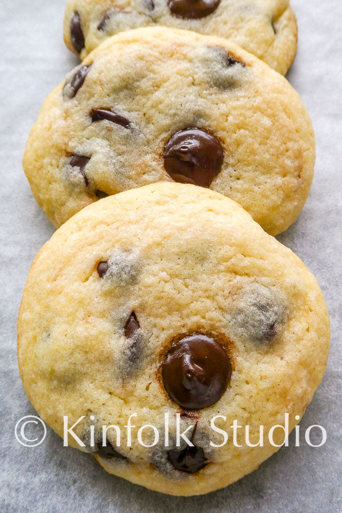 Easy Chocolate Chip Cookies (Semi Exclusive 1 of 3 sets, 37 Images)