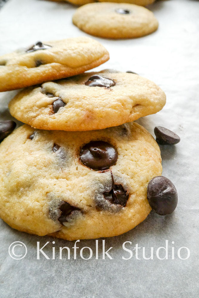 Easy Chocolate Chip Cookies (Semi Exclusive 1 of 3 sets, 37 Images)