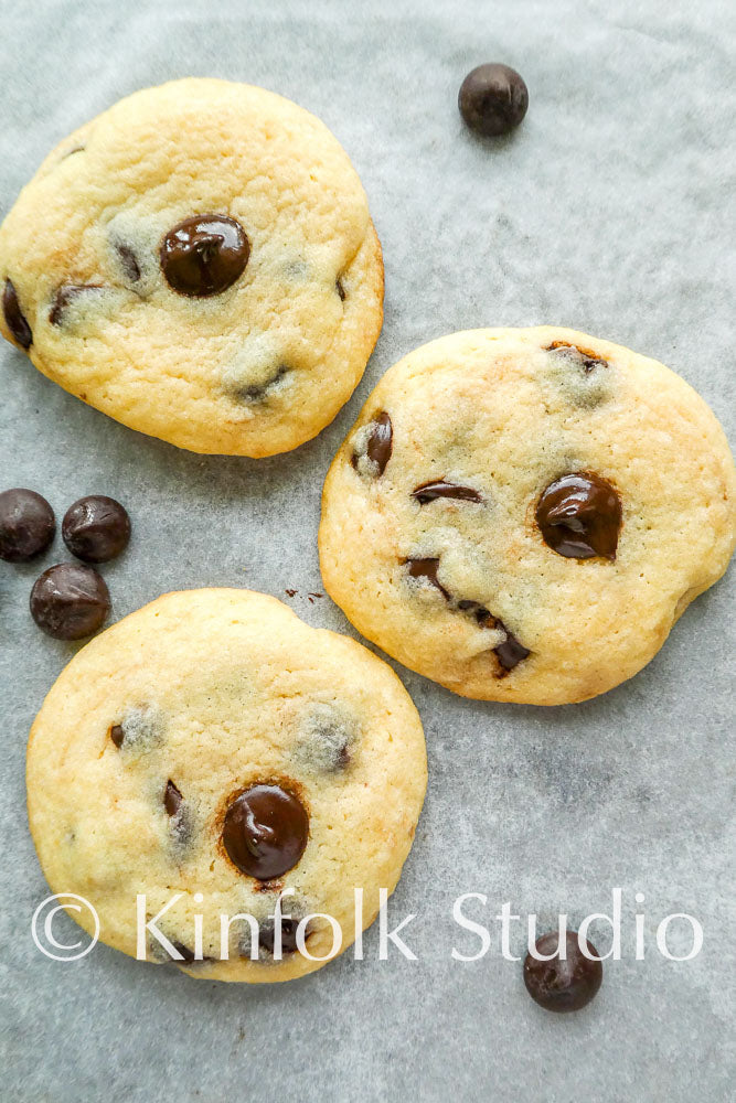 Easy Chocolate Chip Cookies (Semi Exclusive 1 of 3 sets, 37 Images)