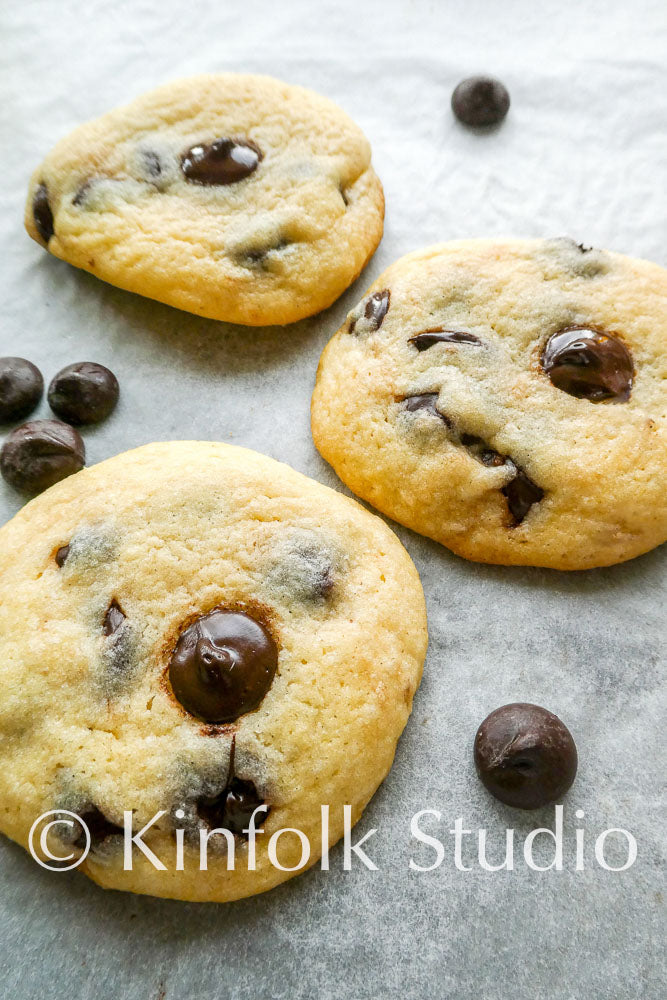 Easy Chocolate Chip Cookies (Semi Exclusive 1 of 3 sets, 37 Images)